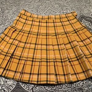 NWOT h&m pleated skirt